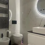 Az Apartment
